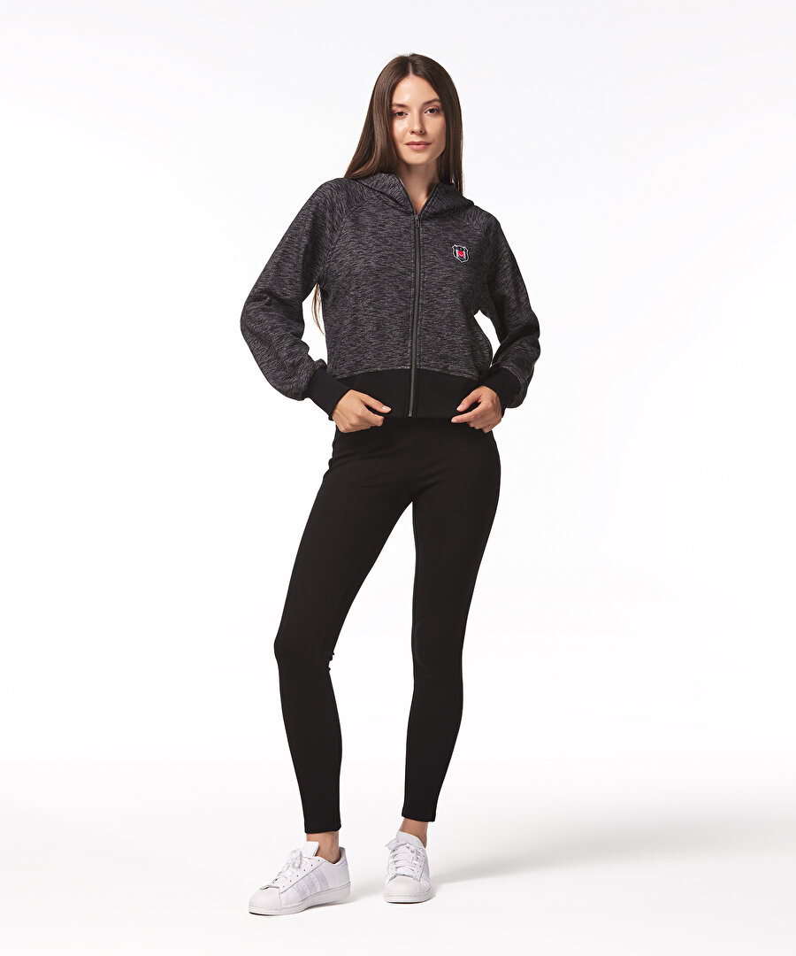 BEŞİKTAŞ KADIN KAPÜŞONLU FERMUARLI SWEATSHIRT 8425246T3